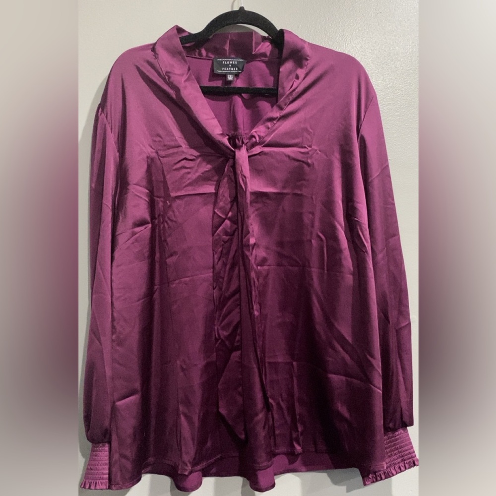 Flower & Feather Button Up Women’s Long Sleeve Shirt